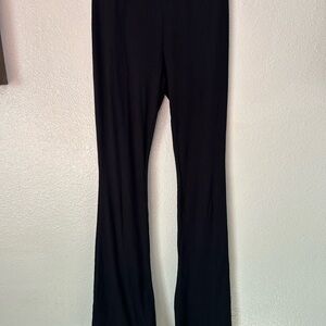 Black Women's Pants